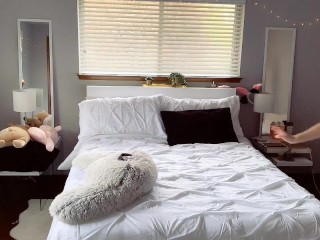 Bunny Filly Makes Your Bed! - Indigo White